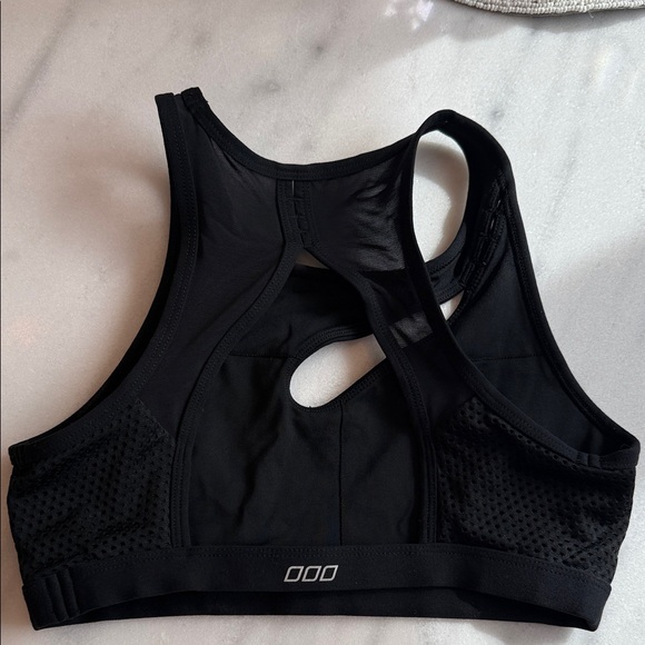 Lorna Jane Black Mesh Sports Bra - Picture 2 of 3